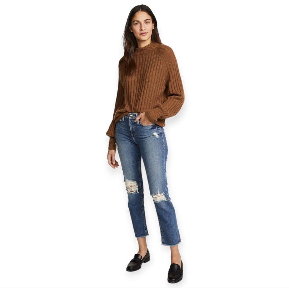 Frame Le Nouveau Straight Jeans with Raw Edge Slit Size 31 NWT